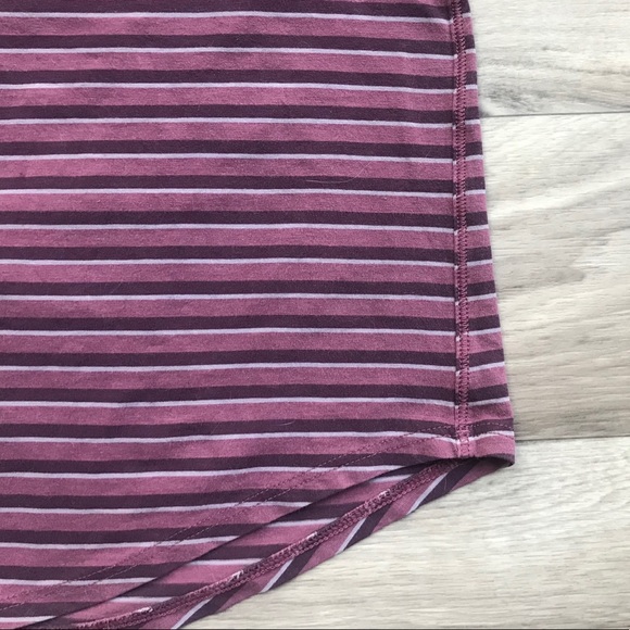 Lululemon V Neck Love Tee Striped Plum - Picture 6 of 12